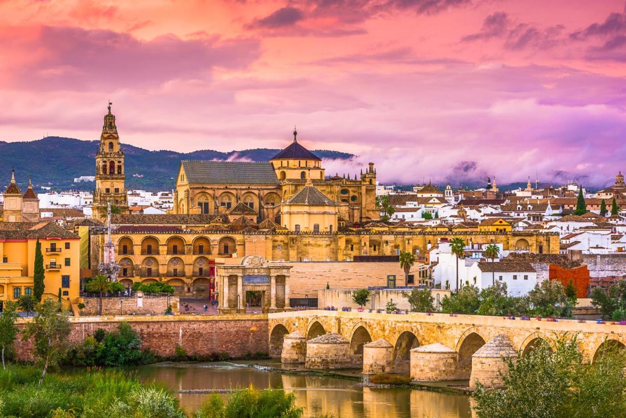 P Los Encantos De Almavir Córdoba Buitenkant foto