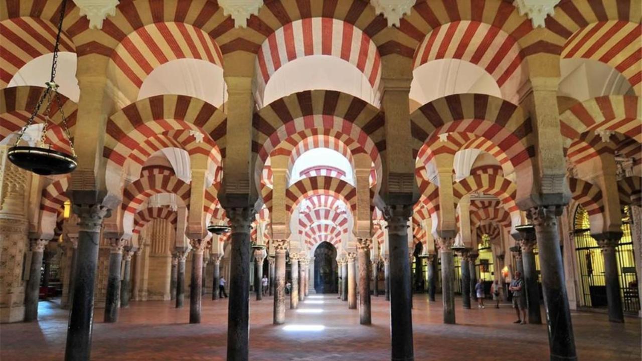 P Los Encantos De Almavir Córdoba Buitenkant foto