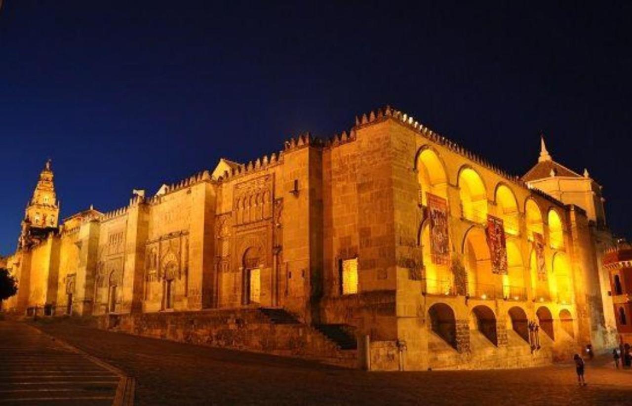 P Los Encantos De Almavir Córdoba Buitenkant foto